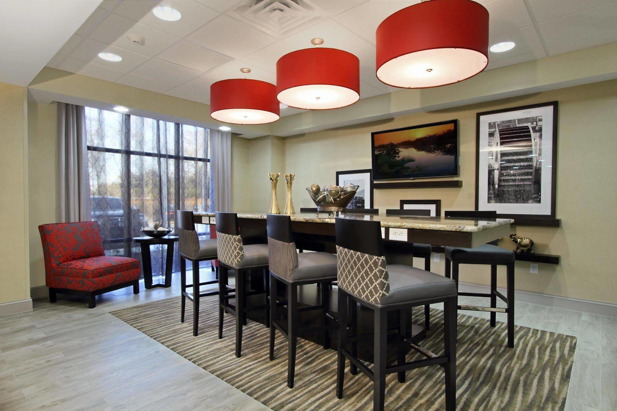 Hampton Inn Richland/South Jackson Eksteriør billede